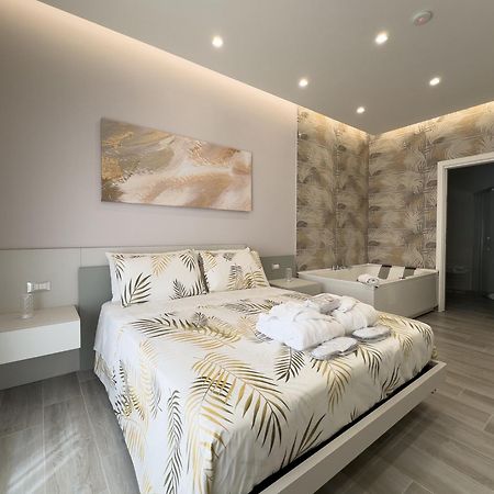 Al Civico3 Home & Suites Salerno Buitenkant foto