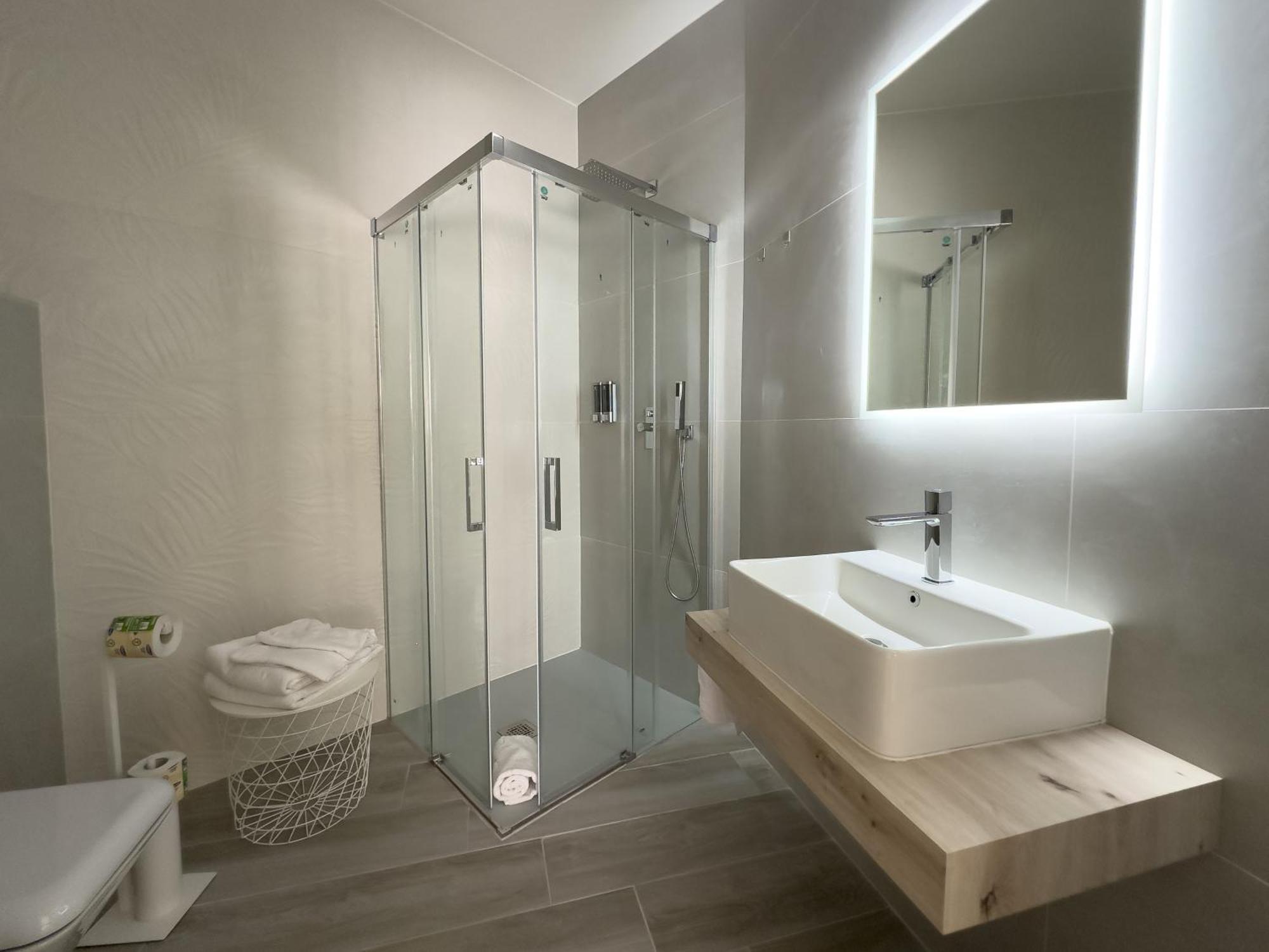 Al Civico3 Home & Suites Salerno Buitenkant foto