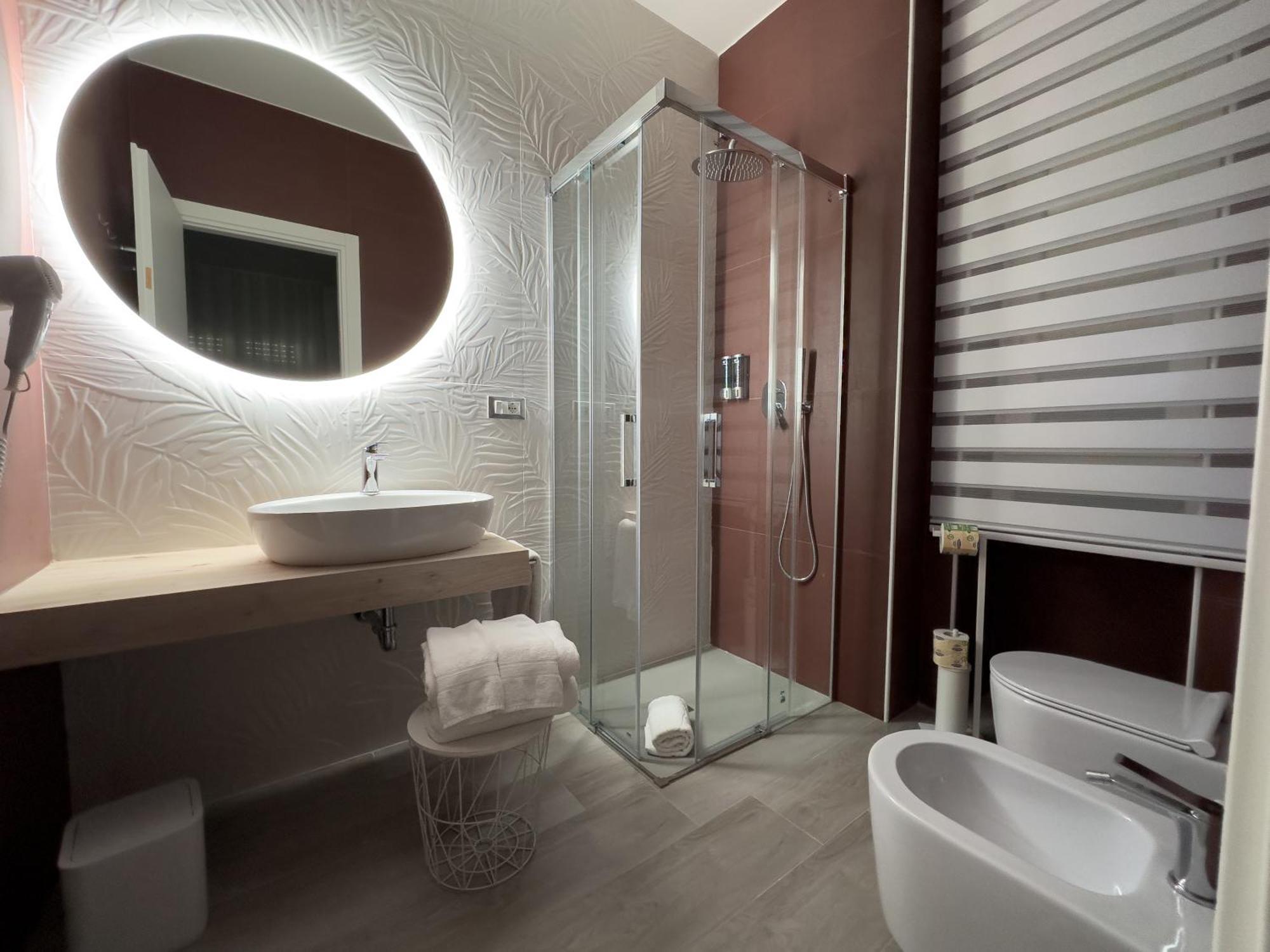 Al Civico3 Home & Suites Salerno Buitenkant foto